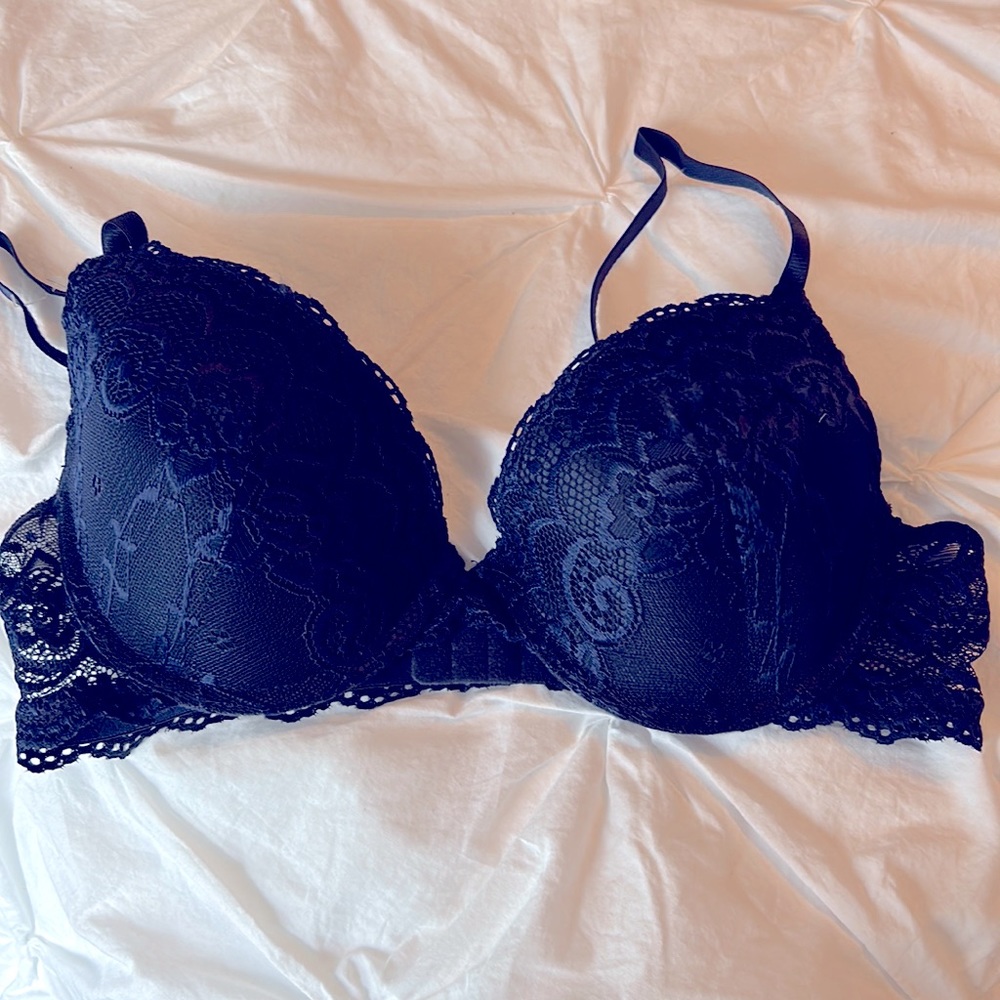NWOT Laura Ashley Bra